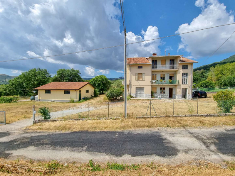 Immagine 25 di Casa indipendente in vendita  in Località Genghe a Carpegna