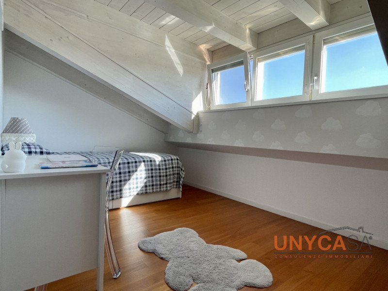 Immagine 24 di Attico in vendita  in Via Tintoretto a Selvazzano Dentro