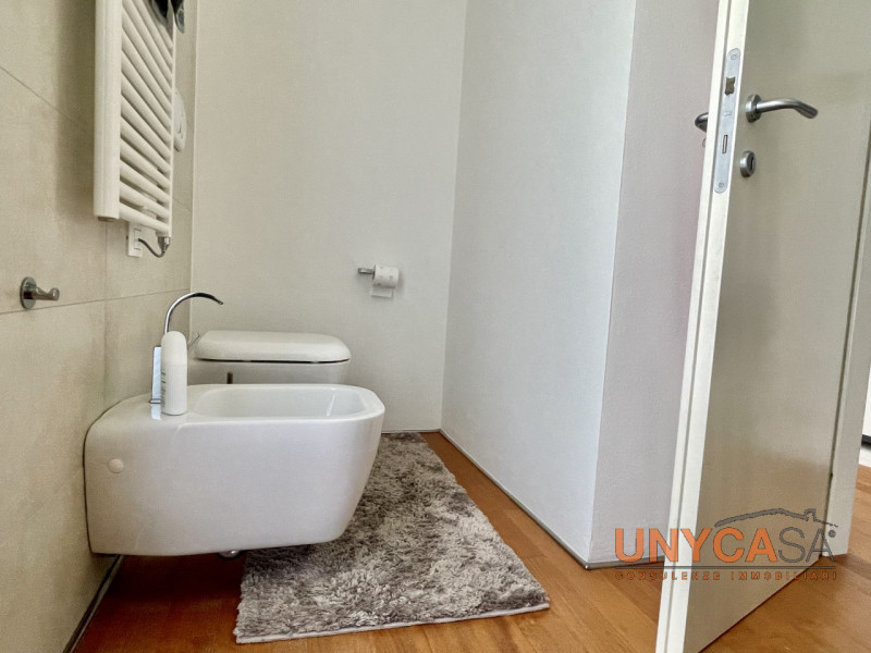 Immagine 25 di Attico in vendita  in Via Tintoretto a Selvazzano Dentro