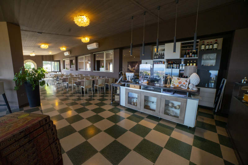 Immagine 24 di Hotel in vendita  in via fausto coppi a Pace Del Mela