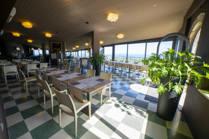 Immagine 28 di Hotel in vendita  in via fausto coppi a Pace Del Mela