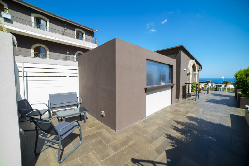 Immagine 37 di Hotel in vendita  in via fausto coppi a Pace Del Mela