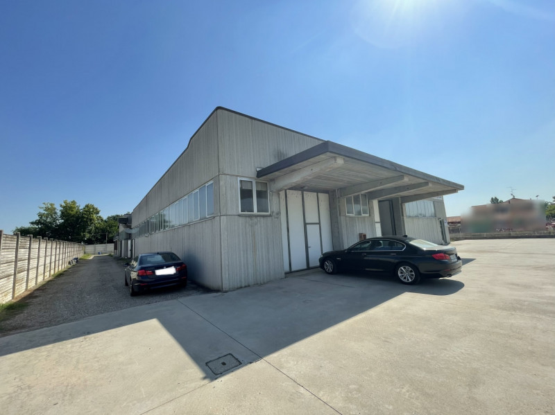 Immagine 3 di Capannone industriale in vendita  a Gonzaga