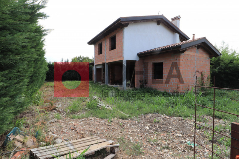 Immagine 13 di Casa indipendente in vendita  a Casier