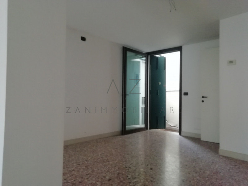 Immagine 5 di Ufficio in vendita  in Borgo Pieve a Castelfranco Veneto