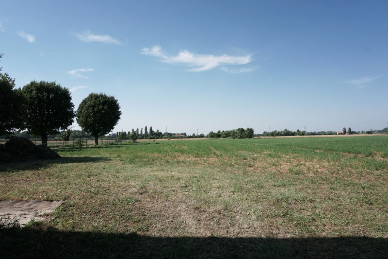 Immagine 37 di Rustico / casale in vendita  in Via Vittorina Nenni, 26/24 a Torrile