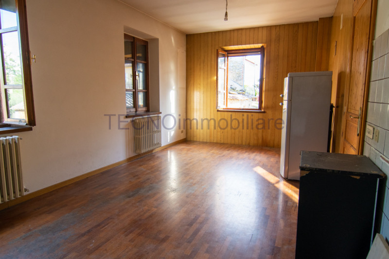 Immagine 13 di Rustico / casale in vendita  a Perugia