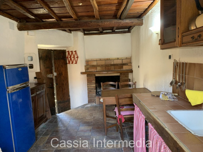 Immagine 5 di Appartamento in vendita  in Via Carlo Rosselli 11 a Campagnano Di Roma