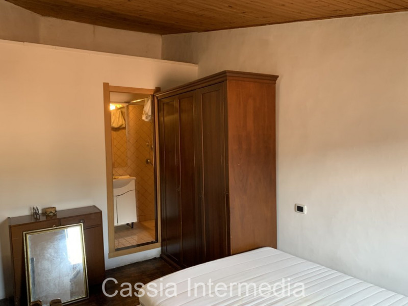 Immagine 14 di Appartamento in vendita  in Via Carlo Rosselli 11 a Campagnano Di Roma