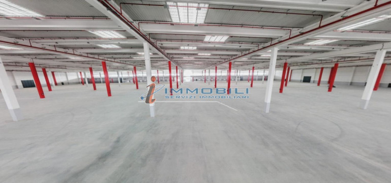 Immagine 2 di Capannone industriale in affitto  in VIA FONTANA a Telgate
