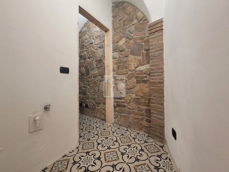 Immagine 15 di Appartamento in vendita  in Via Roma a Dro