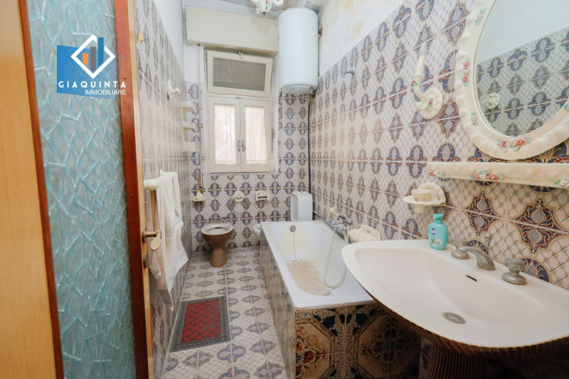 Immagine 6 di Appartamento in vendita  in VIA SOLDATO PANEBIANCO N.10/12 a Palagonia