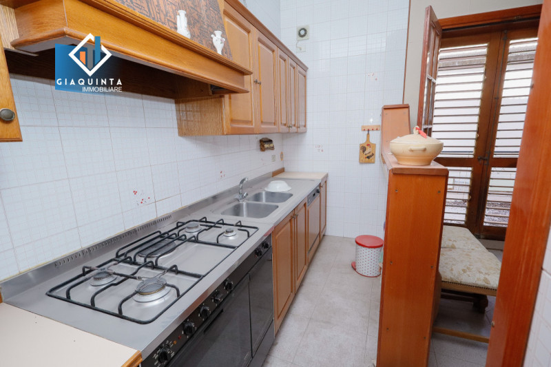 Immagine 7 di Appartamento in vendita  in VIA SOLDATO PANEBIANCO N.10/12 a Palagonia