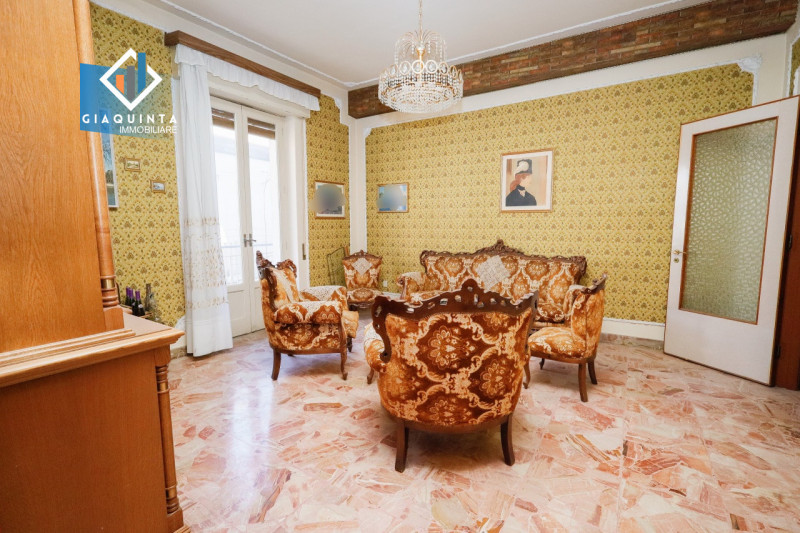 Immagine 9 di Appartamento in vendita  in VIA SOLDATO PANEBIANCO N.10/12 a Palagonia