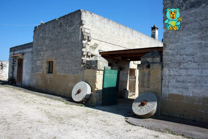 Immagine 17 di Villa in vendita  in strada provinciale lecce torre dell'orso a Melendugno