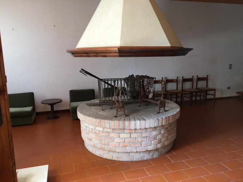 Immagine 5 di Villa in vendita  a Asolo