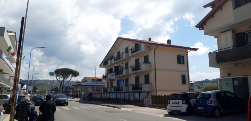 Immagine 1 di Appartamento in vendita  in via domenico cimarosa a Quarto