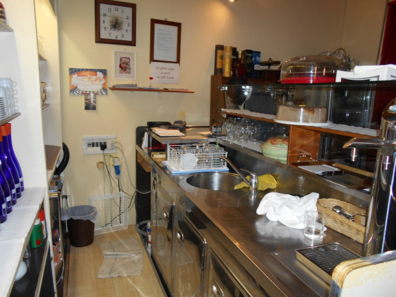 Immagine 6 di Attività commerciale in vendita  in VIA BELLEZIA 20 a Torino