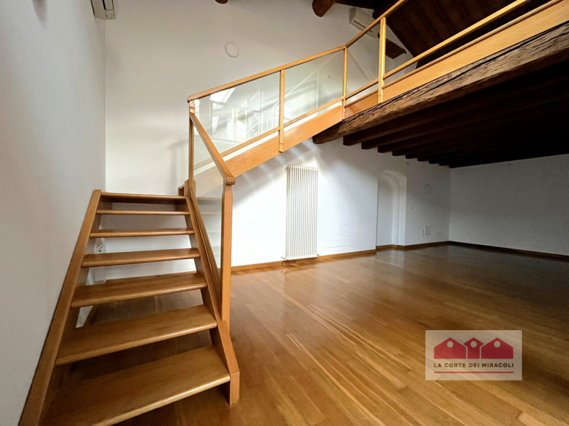 Immagine 12 di Appartamento in affitto  in Corso Palladio a Vicenza