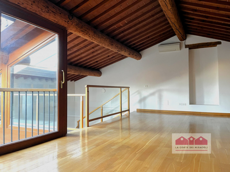 Immagine 17 di Appartamento in affitto  in Corso Palladio a Vicenza