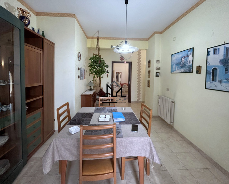 Immagine 21 di Appartamento in vendita  a Palermo