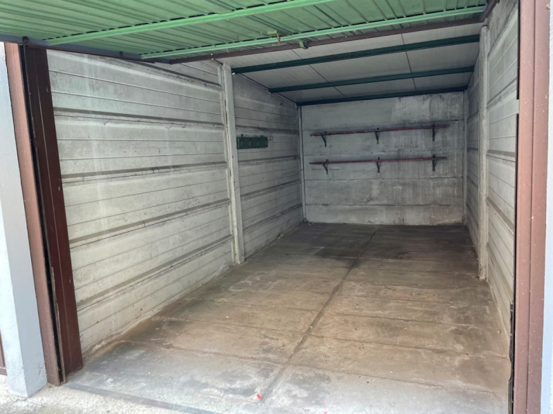 Immagine 5 di Garage in affitto  in Via Francesco Dorighello a Padova