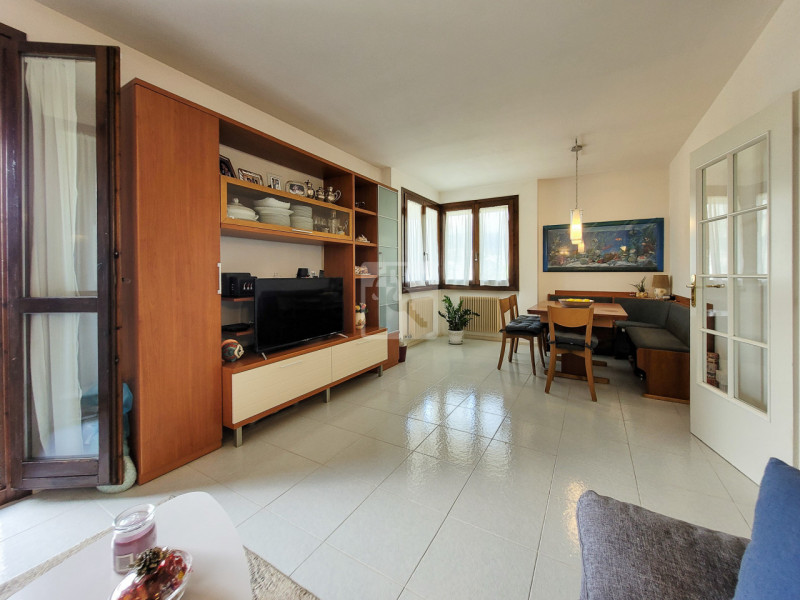 Immagine 10 di Appartamento in vendita  in Via ai Bolleri a Trento