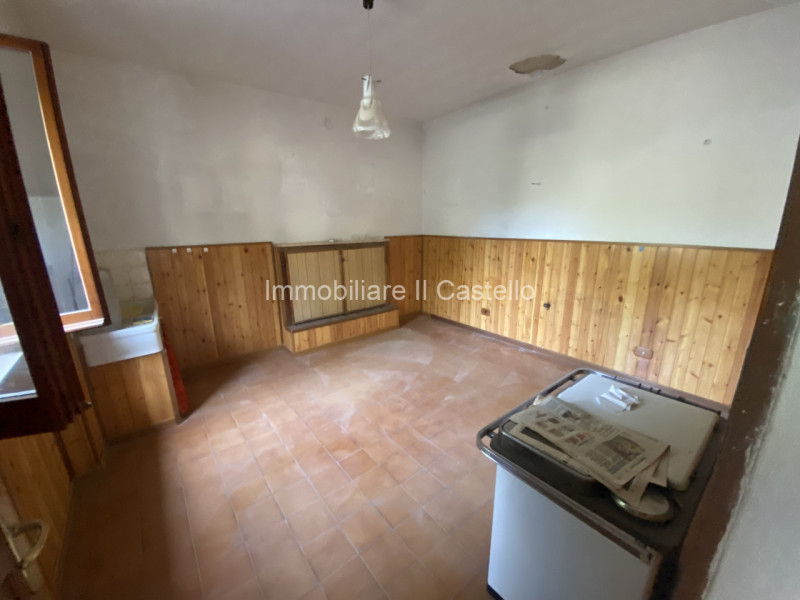 Immagine 4 di Casa indipendente in vendita  in MONGIOVINO a Panicale