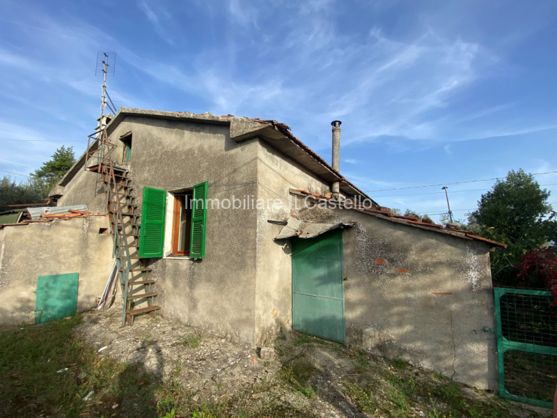 Immagine 10 di Casa indipendente in vendita  in MONGIOVINO a Panicale