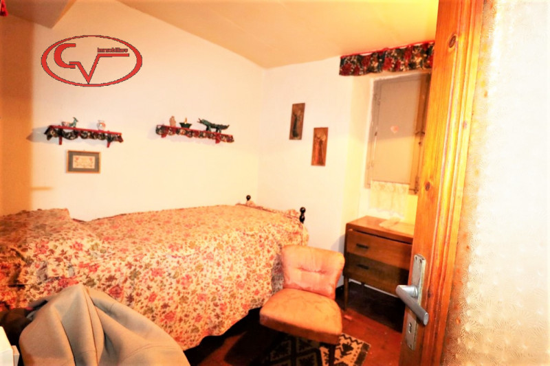 Immagine 13 di Casa indipendente in vendita  in moncioni a Montevarchi