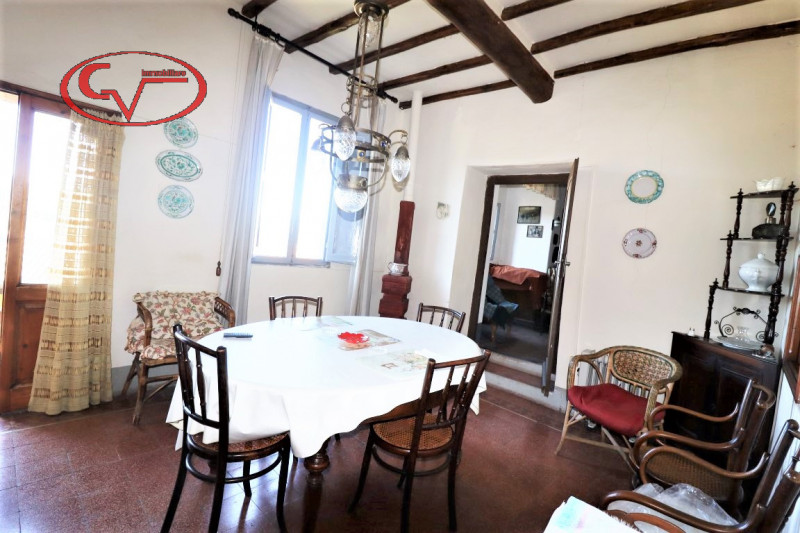 Immagine 17 di Casa indipendente in vendita  in moncioni a Montevarchi