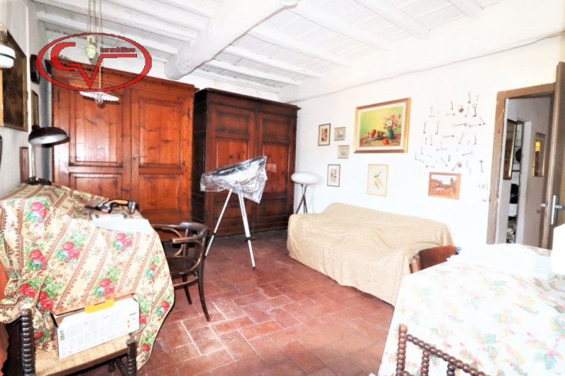 Immagine 20 di Casa indipendente in vendita  in moncioni a Montevarchi