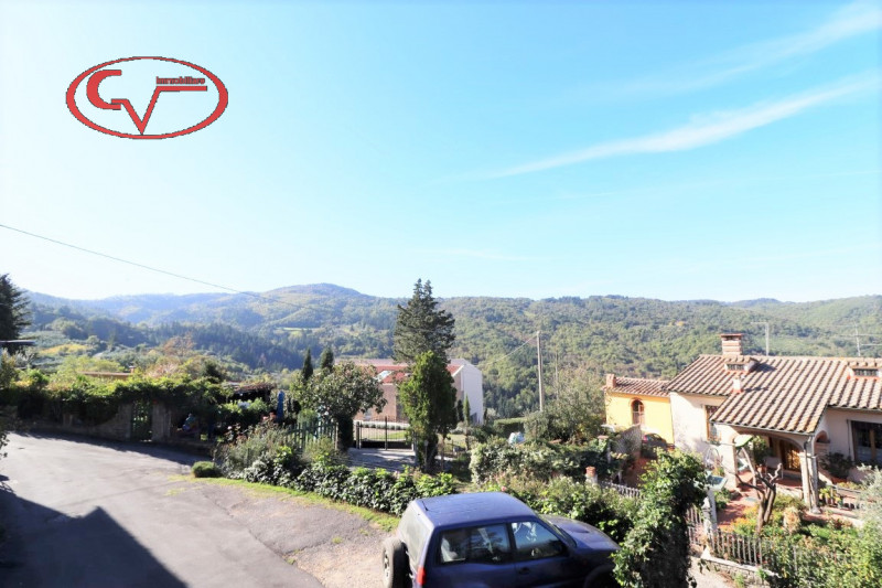 Immagine 25 di Casa indipendente in vendita  in moncioni a Montevarchi