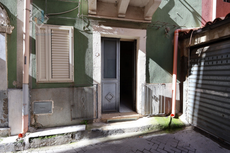 Immagine 2 di Casa indipendente in vendita  in vicolo San Giuseppe n.13 a Palagonia