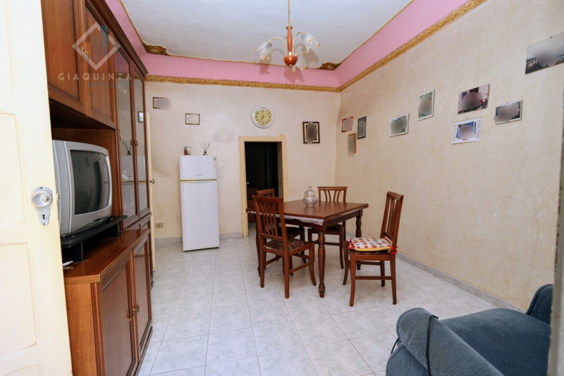 Immagine 3 di Casa indipendente in vendita  in vicolo San Giuseppe n.13 a Palagonia