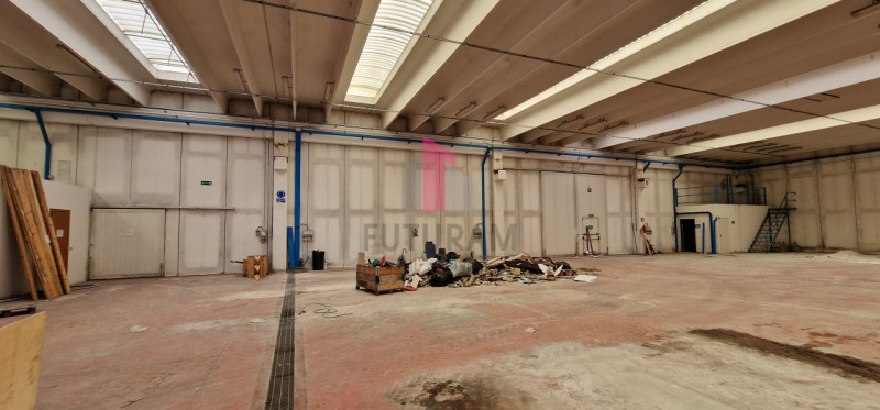 Immagine 2 di Capannone industriale in vendita  in Via A. Pacinotti, 11, 36066 Sandrigo VI a Dueville