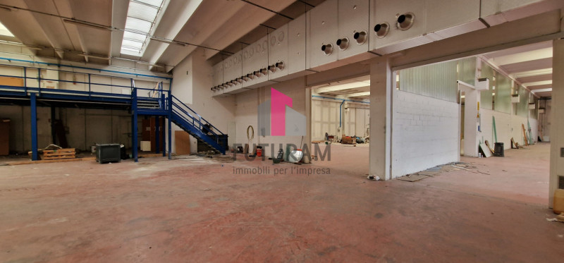 Immagine 34 di Capannone industriale in vendita  in Via A. Pacinotti, 11, 36066 Sandrigo VI a Dueville