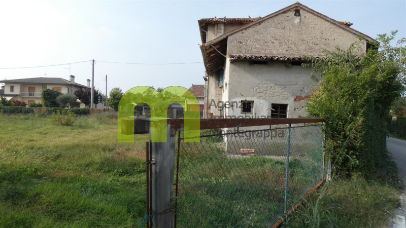 Immagine 4 di Rustico / casale in vendita  in via generale caviglia a Vedelago