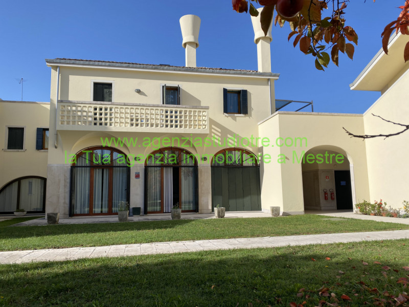 Immagine 2 di Casa indipendente in vendita  in via Terraglio a Mogliano Veneto