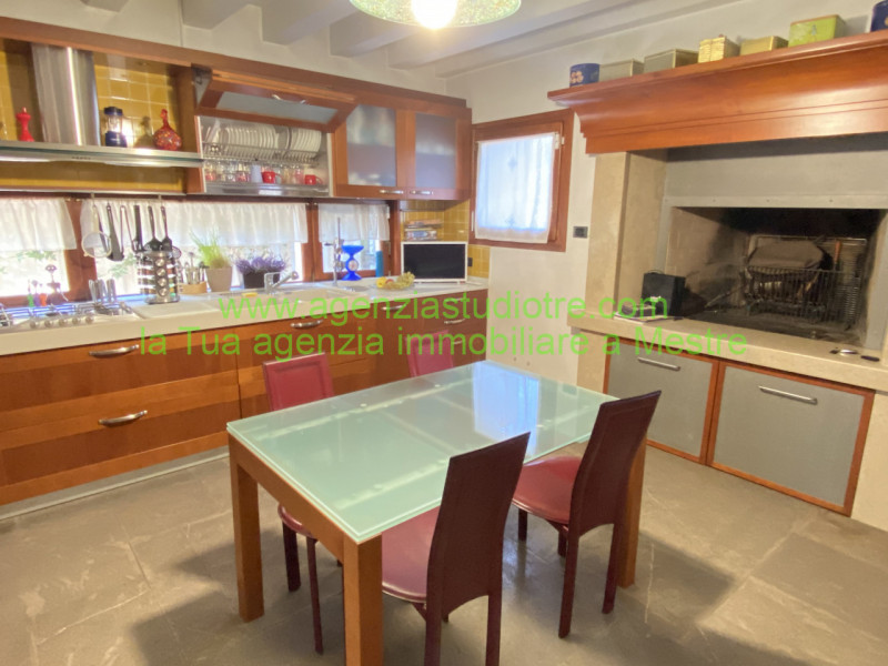 Immagine 15 di Casa indipendente in vendita  in via Terraglio a Mogliano Veneto