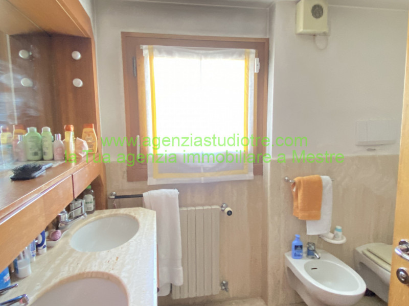 Immagine 34 di Casa indipendente in vendita  in via Terraglio a Mogliano Veneto