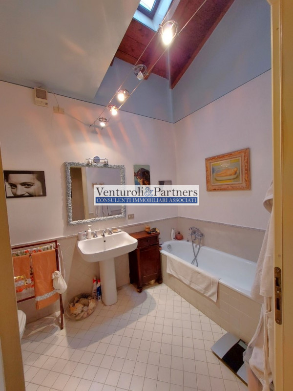 Immagine 6 di Appartamento in vendita  in piazza vittoria a Brescia