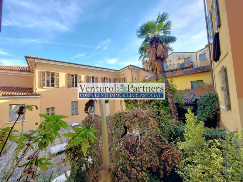 Immagine 14 di Appartamento in vendita  in piazza vittoria a Brescia