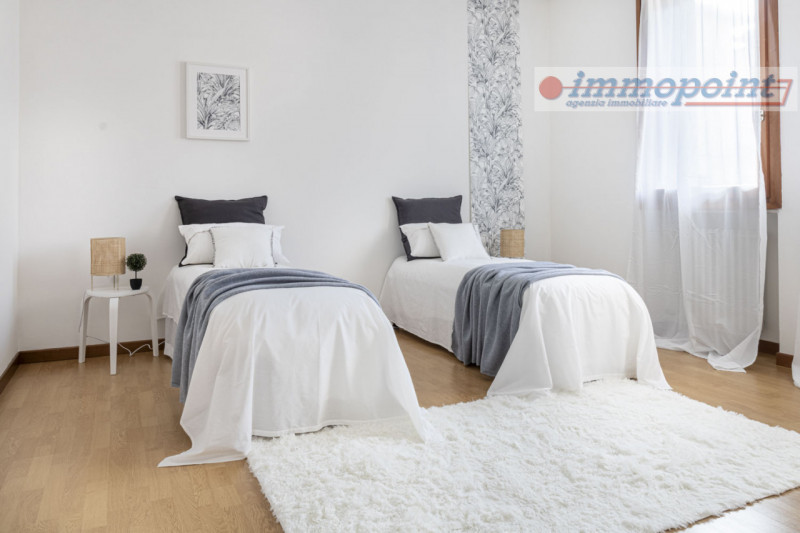 Immagine 16 di Appartamento in vendita  a Bassano Del Grappa