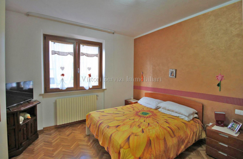 Immagine 13 di Appartamento in vendita  in Via Monte Bianco a Torrita Di Siena