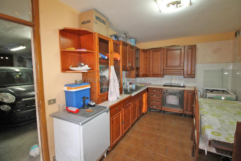 Immagine 21 di Appartamento in vendita  in Via Monte Bianco a Torrita Di Siena