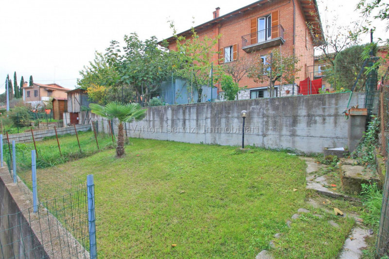 Immagine 25 di Appartamento in vendita  in Via Monte Bianco a Torrita Di Siena