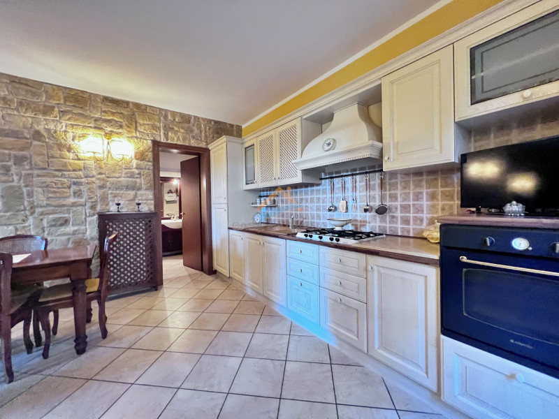 Immagine 11 di Villetta a schiera in vendita  in Via Grezze a Desenzano Del Garda