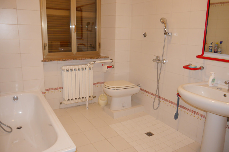 Immagine 5 di Casa indipendente in vendita  in VIA CASTELLO a Barbara