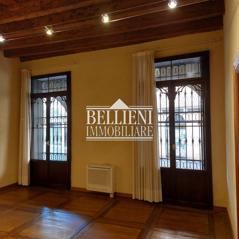 Immagine 5 di Ufficio in affitto  in Ponte degli Angeli a Vicenza